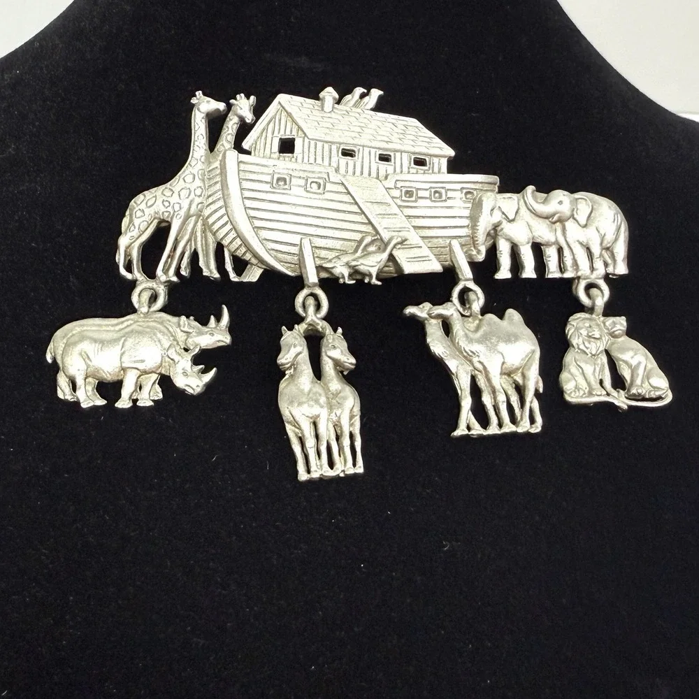 Vintage JJ Noah's Ark Animal Statement Brooch Pin Religious Silver Tone 2 3/4 in